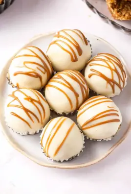 No-Bake Biscoff Cookie Truffles